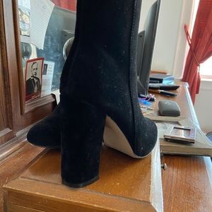 Pretty little thing boots